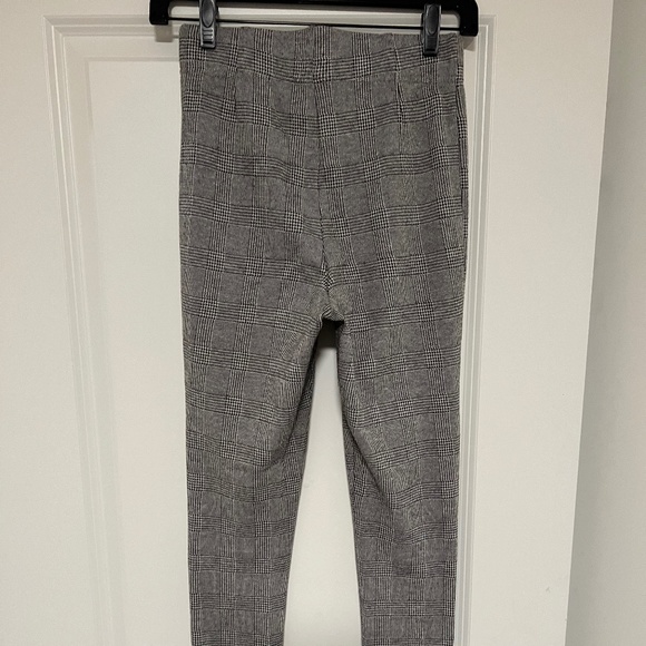 Black and white patterned leggings - Picture 1 of 2